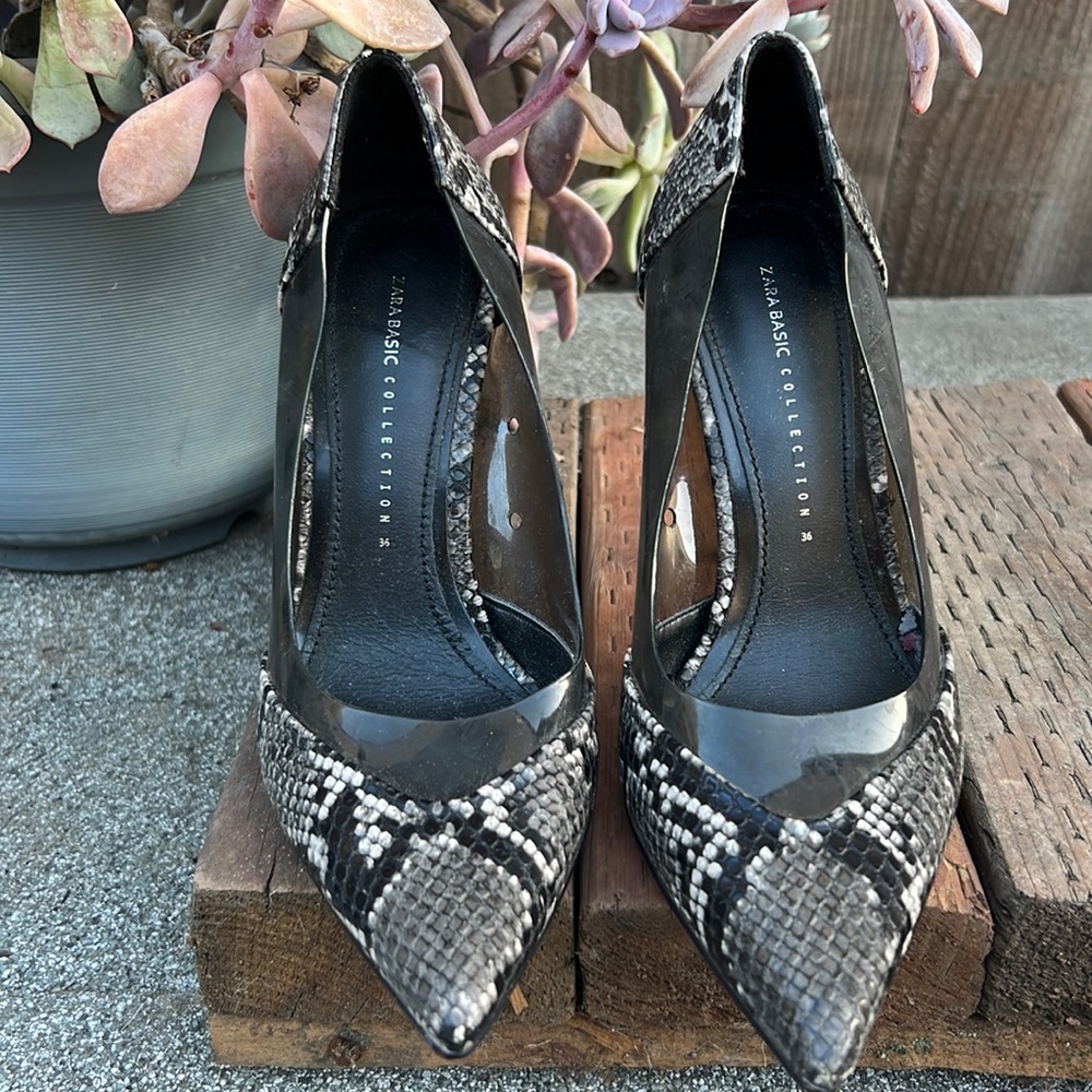 Zara White Snake Heels Stilettos size 36 size 5